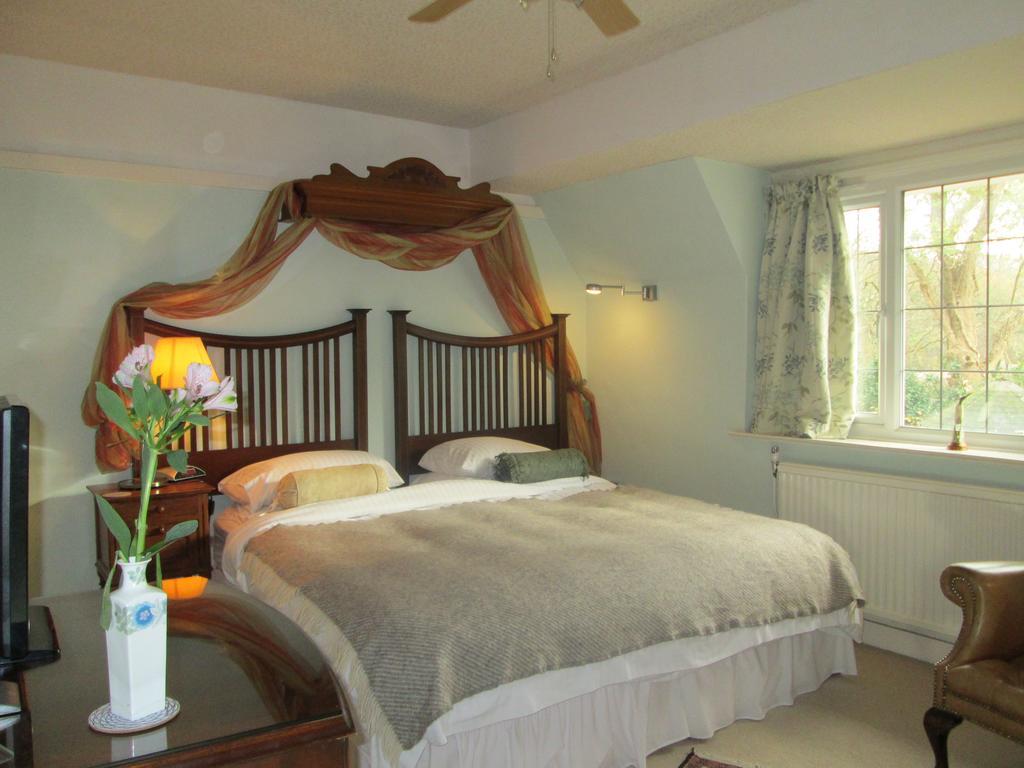 Crossways House Bed And Breakfast East Cowes Δωμάτιο φωτογραφία