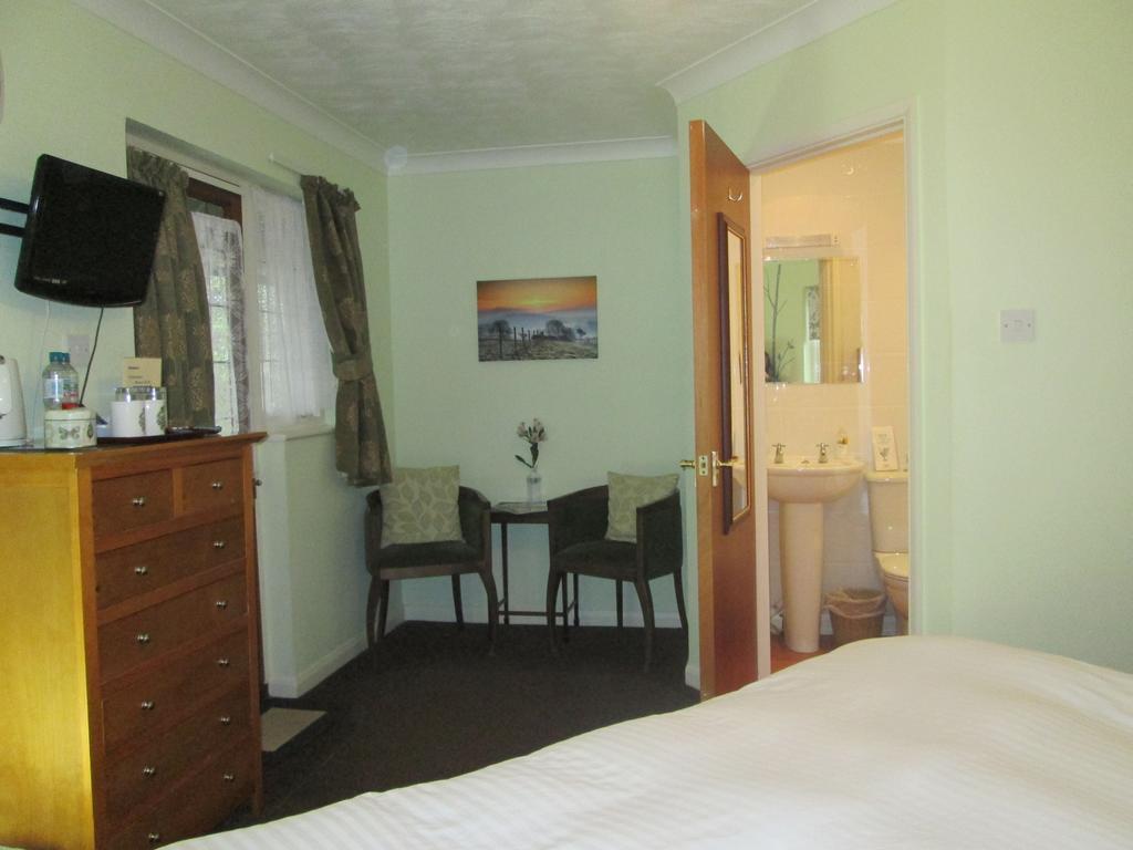 Crossways House Bed And Breakfast East Cowes Δωμάτιο φωτογραφία