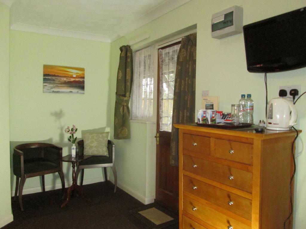 Crossways House Bed And Breakfast East Cowes Δωμάτιο φωτογραφία